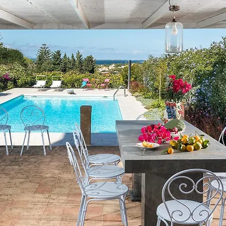 빌라 Il Giardino Ritrovato 마르살라